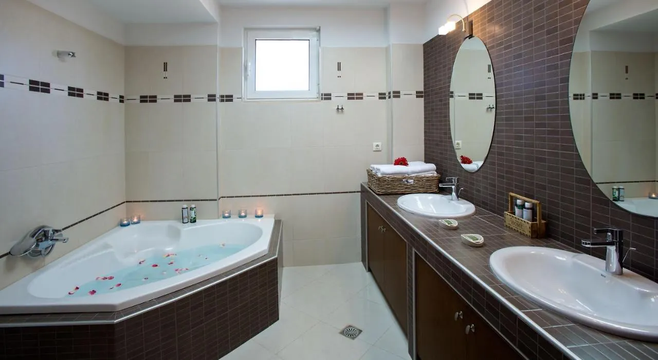 Villa Trinity Rethymno 0*,